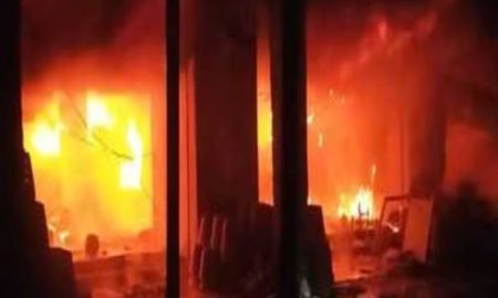 वाळवा येथे हार्डवेअरच्या दुकानाला आग लागून 20 लाखांचे नुकसान