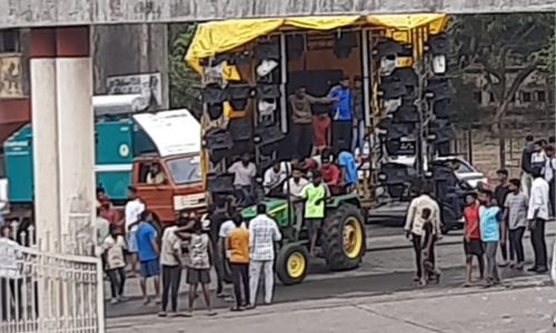 न्यायालयाच्या समोर साऊंड सिस्टीमचा दणदणाट! कानठळया बसवणारा आवाज Kasba Bawda sound sound system