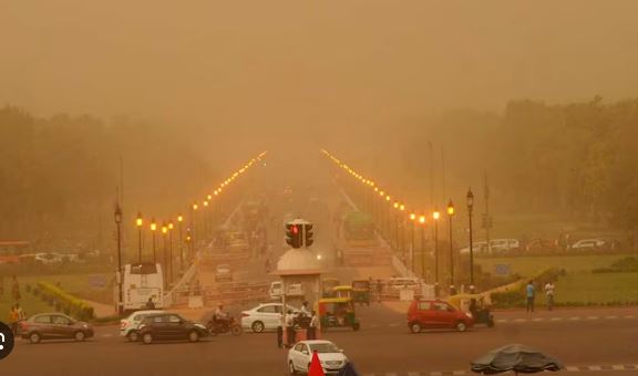 कर्नाटकसह 13 राज्यात पावसासह विजांचा इशारा Lightning warning with rain in 13 states including Karnataka