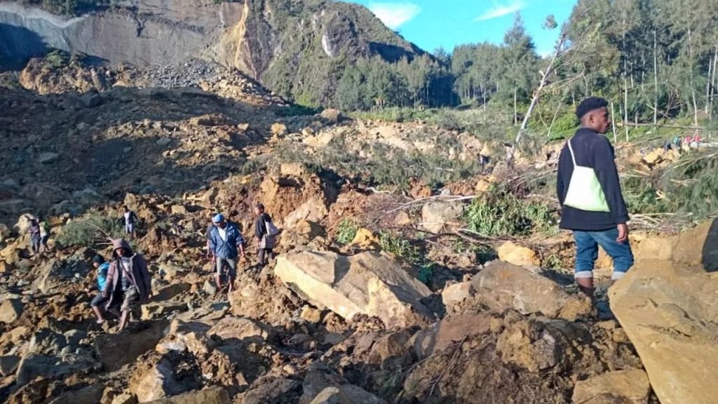 पापुआ न्यू गिनीमध्ये भूस्खलन Landslides in Papua New Guinea