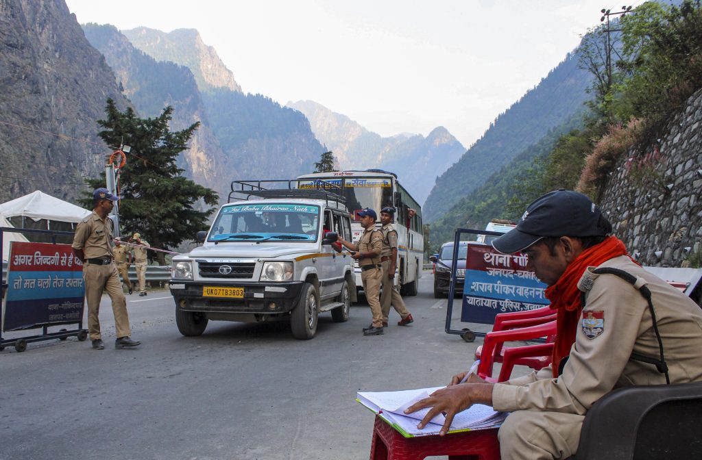 Seek help from ITBP, NDRF for Chardham pilgrims