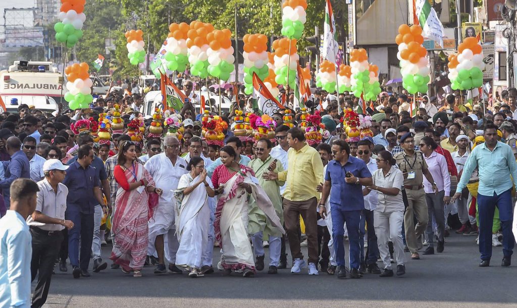 सहाव्या टप्प्यातील प्रचाराची सांगता Conclusion of the campaign in the sixth phase