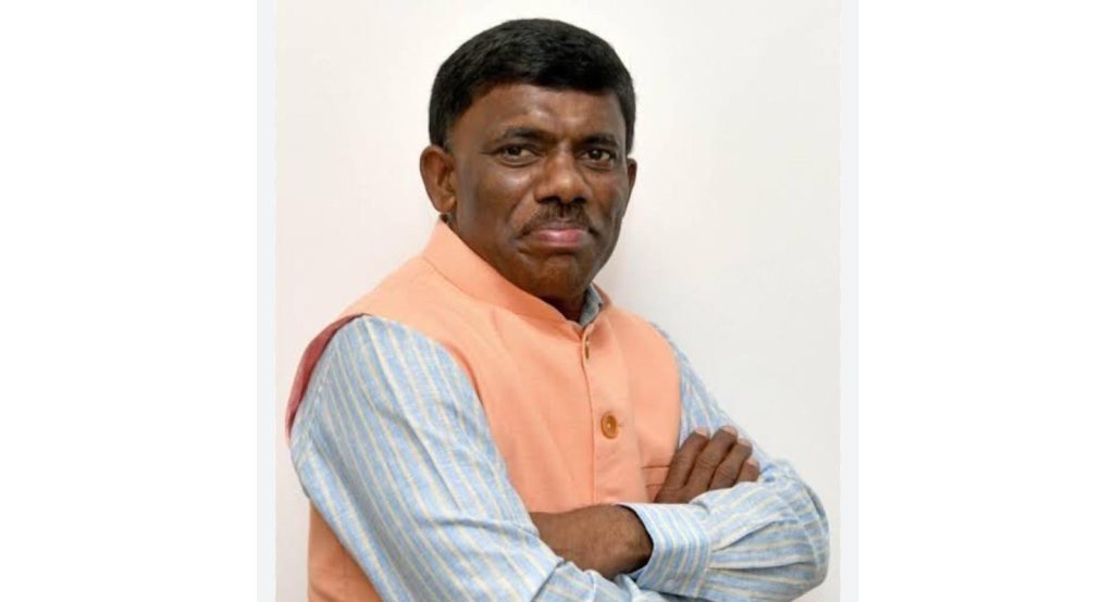 मंत्रीपद मागितले नाही, खाते तरी कशाला मागू? I didn't ask for a ministerial position, so why should I ask for a portfolio?